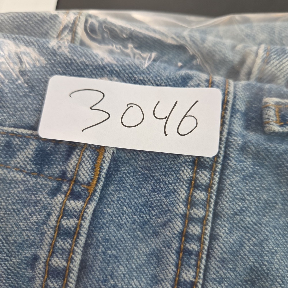 Vintage Calvin Klein Jeans Mens 34x31 Easy Fit Doublestone Light Wash Denim Blue - Picture 10 of 10